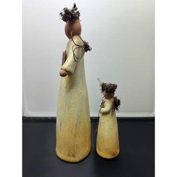 Angel ceramic Figurines Set of 2 Rustic‎ Home holiday Decor Christmas - Picture 4 of 8